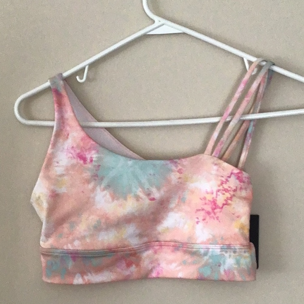 New with tags. Onzie bra